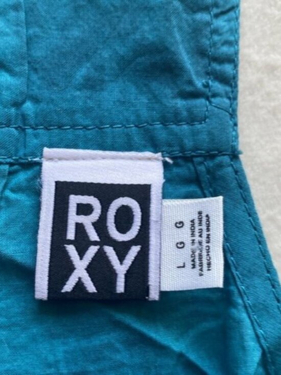 NWOT Roxy Top‎ - Picture 3 of 4